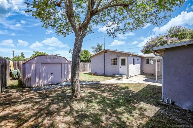 414 E Lincoln Ave, Escondido, CA 92026