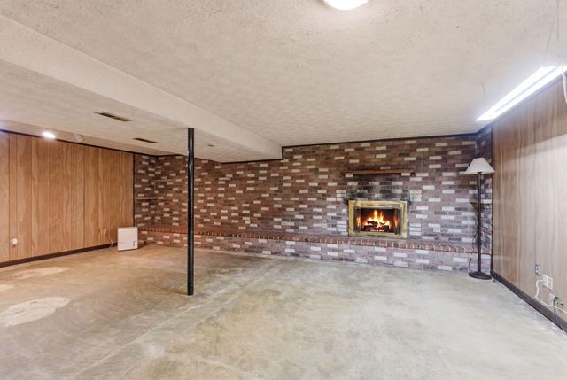 201 Castle Drive, Georgetown, KY 40324