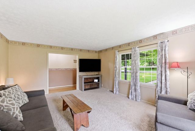 201 Castle Drive, Georgetown, KY 40324