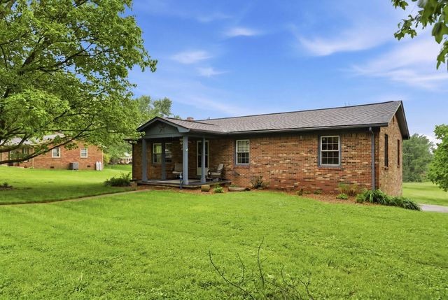 201 Castle Drive, Georgetown, KY 40324