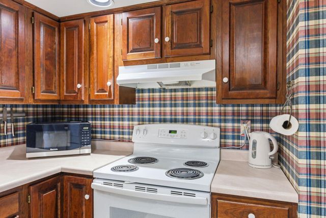 201 Castle Drive, Georgetown, KY 40324