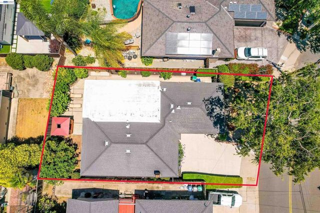 31590 Hugh Way, Hayward, CA 94544