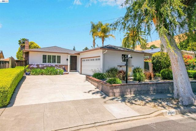 31590 Hugh Way, Hayward, CA 94544