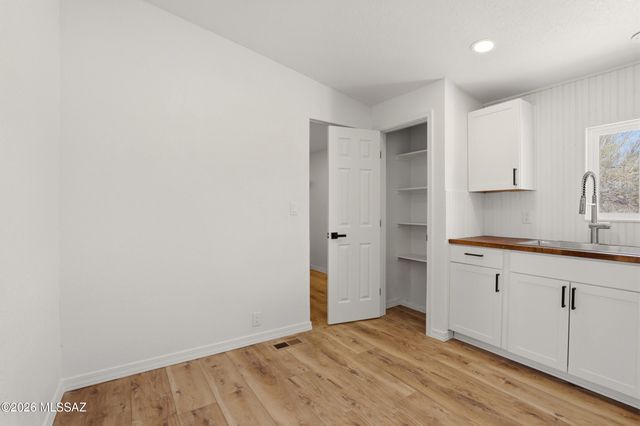 13520 E Whitehorse Trail, Vail, AZ 85641