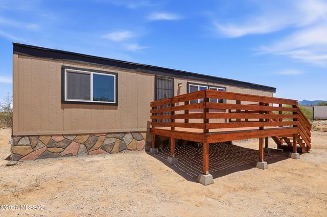 13520 E Whitehorse Trail, Vail, AZ 85641