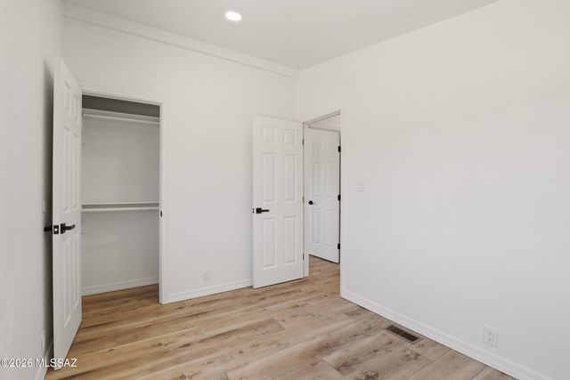 13520 E Whitehorse Trail, Vail, AZ 85641