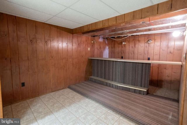 38 HOFFMAN RD, East Berlin, PA 17316