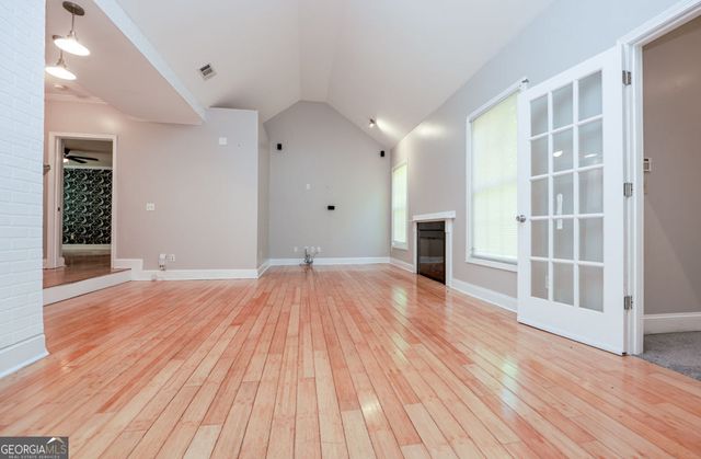 3873 King Edward Trail SW, Atlanta, GA 30331