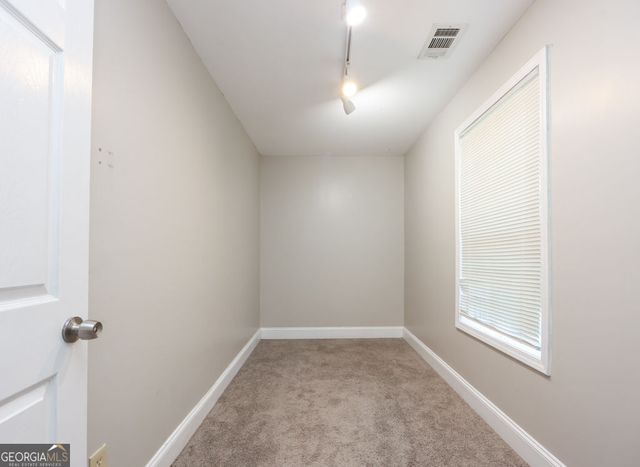 3873 King Edward Trail SW, Atlanta, GA 30331