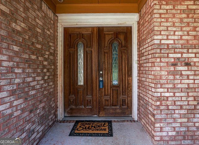 3873 King Edward Trail SW, Atlanta, GA 30331