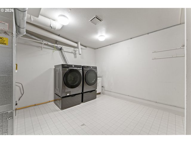 4405 THUNDER VISTA Ln, Lake Oswego, OR 97035