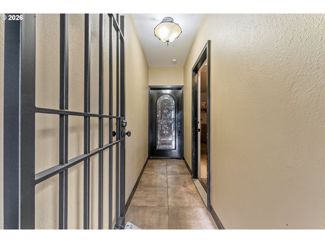 4405 THUNDER VISTA Ln, Lake Oswego, OR 97035