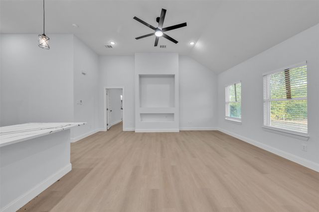 5212 Cox Street, Fort Worth, TX 76105