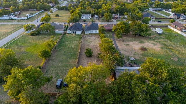 5212 Cox Street, Fort Worth, TX 76105