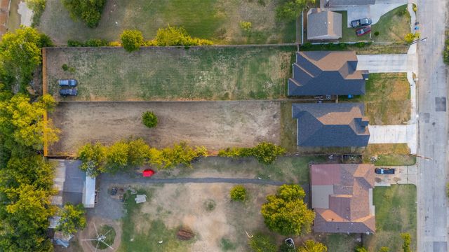 5212 Cox Street, Fort Worth, TX 76105