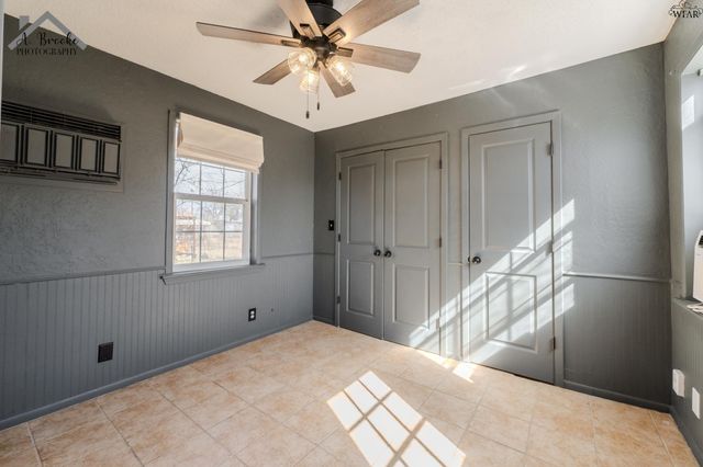 3121 SHERWOOD LANE, Wichita Falls, TX 76308