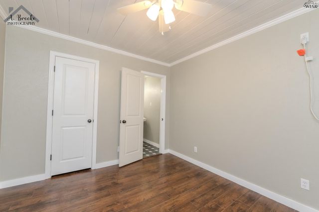 3121 SHERWOOD LANE, Wichita Falls, TX 76308