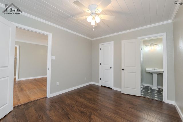 3121 SHERWOOD LANE, Wichita Falls, TX 76308