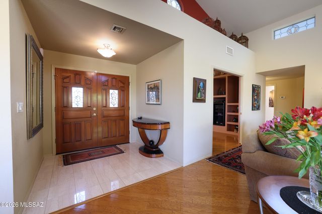 2570 W Ben Hogan Drive, Tucson, AZ 85742