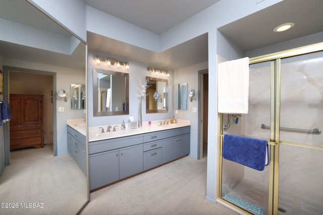 2570 W Ben Hogan Drive, Tucson, AZ 85742