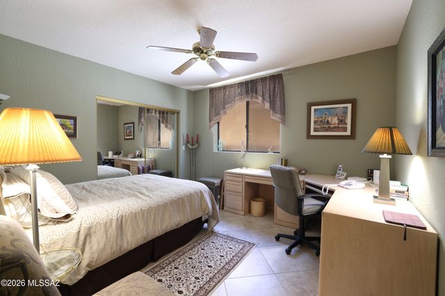 2570 W Ben Hogan Drive, Tucson, AZ 85742