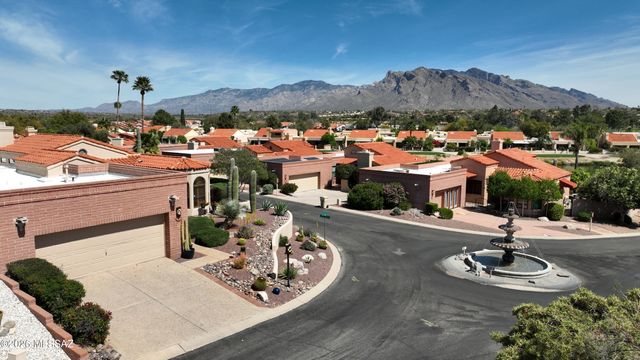 2570 W Ben Hogan Drive, Tucson, AZ 85742