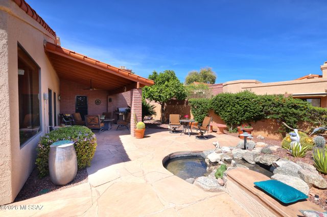 2570 W Ben Hogan Drive, Tucson, AZ 85742