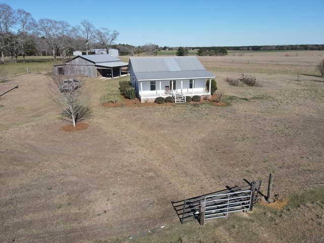 1177 Highland Road, Slocomb, AL 36375