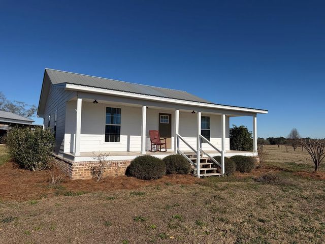 1177 Highland Road, Slocomb, AL 36375