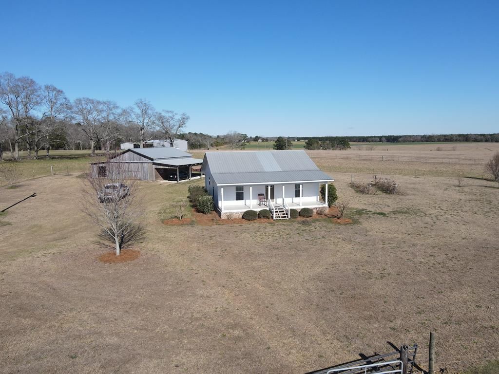1177 Highland Road, Slocomb, AL 36375