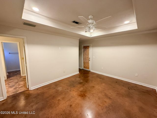 120 Oak Grove Drive, Brandon, MS 39047