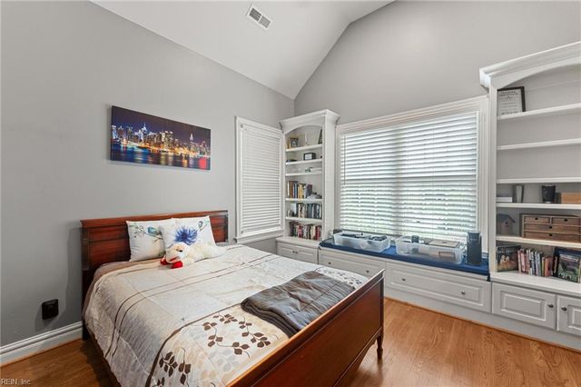 20586 Seahawk LNDG, Smithfield, VA 23430