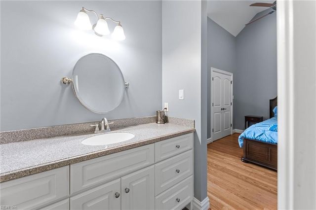 20586 Seahawk LNDG, Smithfield, VA 23430