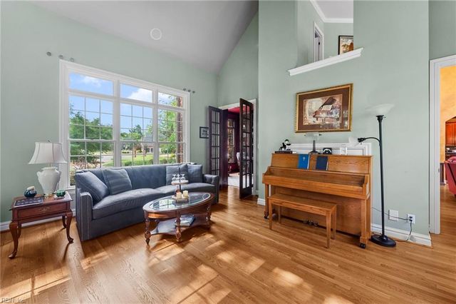 20586 Seahawk LNDG, Smithfield, VA 23430