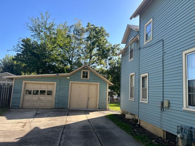 554 Bangs Street, Aurora, IL 60505