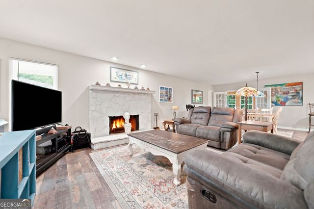 154 Tom Charles Lane, Canton, GA 30115