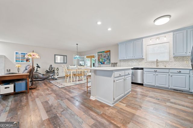 154 Tom Charles Lane, Canton, GA 30115