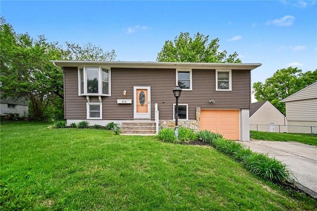 816 N Tepee Drive, Independence, MO 64056