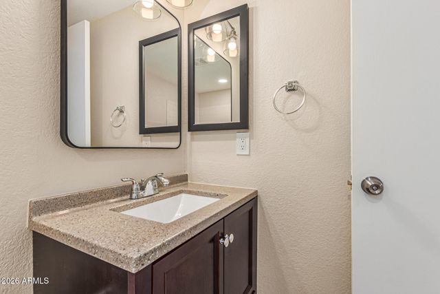 8888 N 47TH Avenue 240, Glendale, AZ 85302