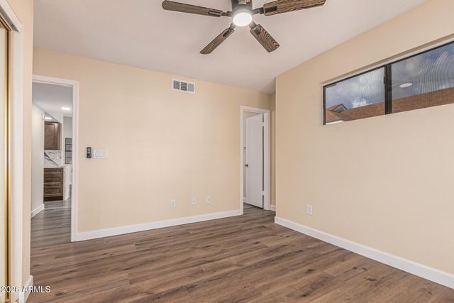 8888 N 47TH Avenue 240, Glendale, AZ 85302