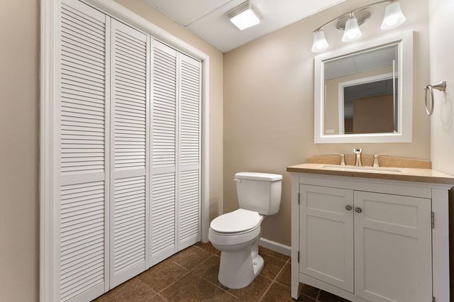 6040 W 175th Avenue, Lowell, IN 46356