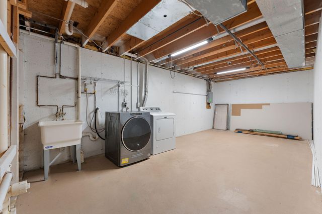 6040 W 175th Avenue, Lowell, IN 46356