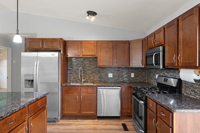 6040 W 175th Avenue, Lowell, IN 46356