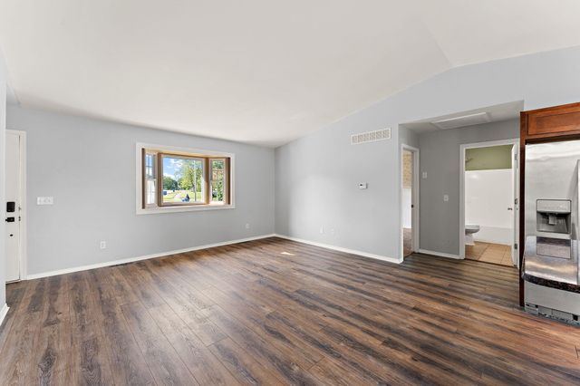 6040 W 175th Avenue, Lowell, IN 46356