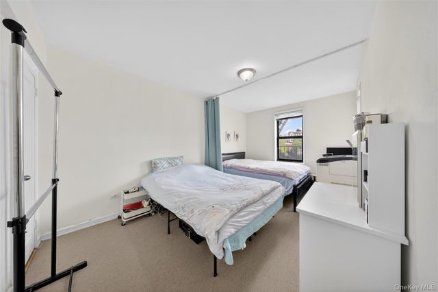 71-11 Yellowstone Boulevard 4B, Forest Hills, NY 11375