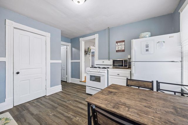 677 Sherburne Avenue, Saint Paul, MN 55104