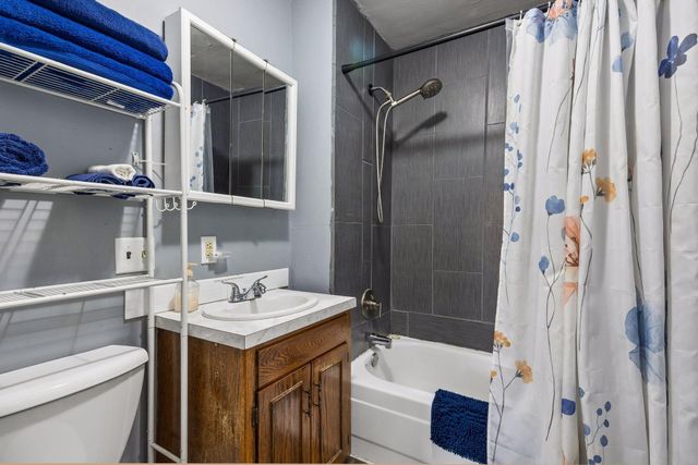 677 Sherburne Avenue, Saint Paul, MN 55104