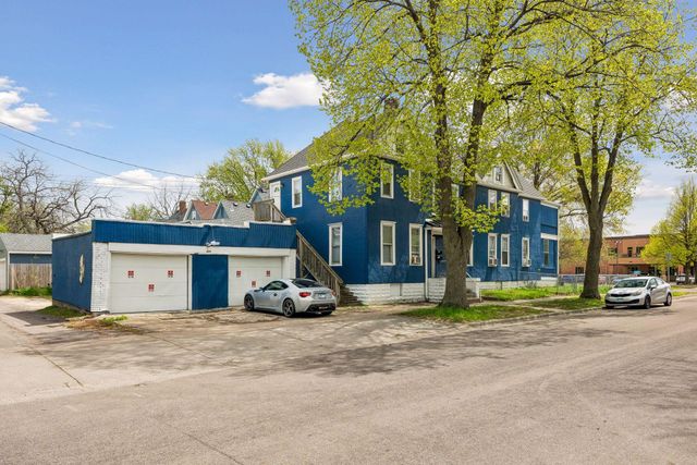 677 Sherburne Avenue, Saint Paul, MN 55104