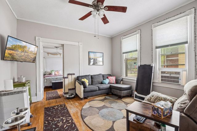 677 Sherburne Avenue, Saint Paul, MN 55104