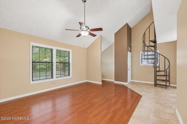 204 Daffodil Drive, Jackson, NJ 08527